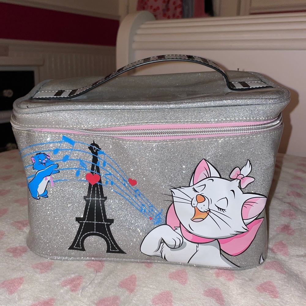 Danielle Nicole Marie Aristocats Makeup Case
